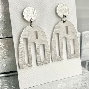 Minimalist Earrings, U Shaped Earrings, Geometric Earrings, Hook Earrings, Post Earrings, Silver Earrings