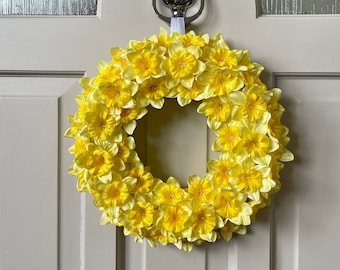 Spring Daffodils Wreath, Daffodil Gift for Mother, Spring Wreath for Front Door, Easter Front door Decor, saint david's day