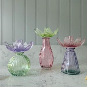 メドウフラワーガラスキャンドルホルダー、3色展開