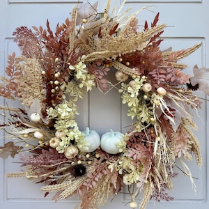 Autumn Pumpkin Wreath for Front Door, Mauve Pink and White Pumpkin, Cottage Decor, All Year Round Door Wreath