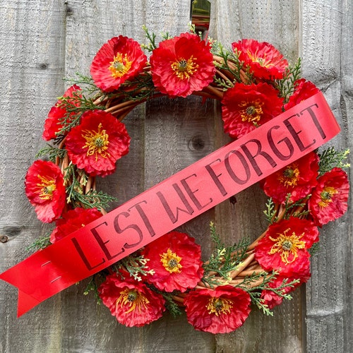 Remembrance Wreath Poppy Wreath Front Door Wreath Poppy Day Etsy Canada