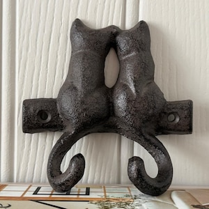 Cast Iron Cats Wall Hook, Cats Lovers Gift, Cottage Decor