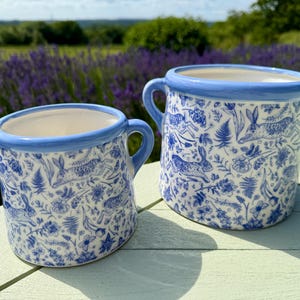 Vårhare keramisk kruka, 2 storlekar tillgängliga, stugdekor