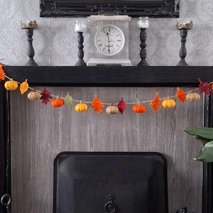 Pumpkin Garland, Autumnal, Fall Garland, Autumnal Bunting,  Autumnal Decoration, Fall Decoration, Thanksgiving Garland, MADE TO ORDER