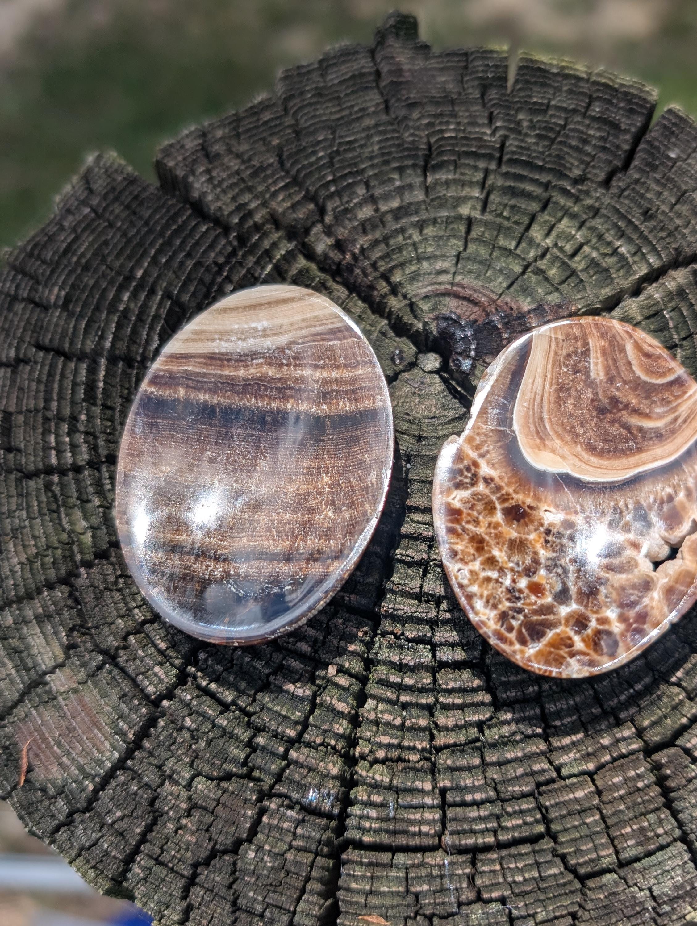 チョコレートカルサイトの心配石 - Etsy 日本