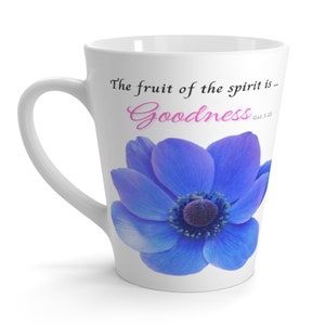 Taza de café del verso de la Biblia / taza de café con leche cristiana / taza de café de la flor azul de la bondad / taza de café de las Escrituras