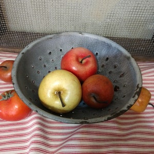 Vintage Gray Spatterware, Graniteware, Enamel Colander, Kitchen Display, Kitchen Decor