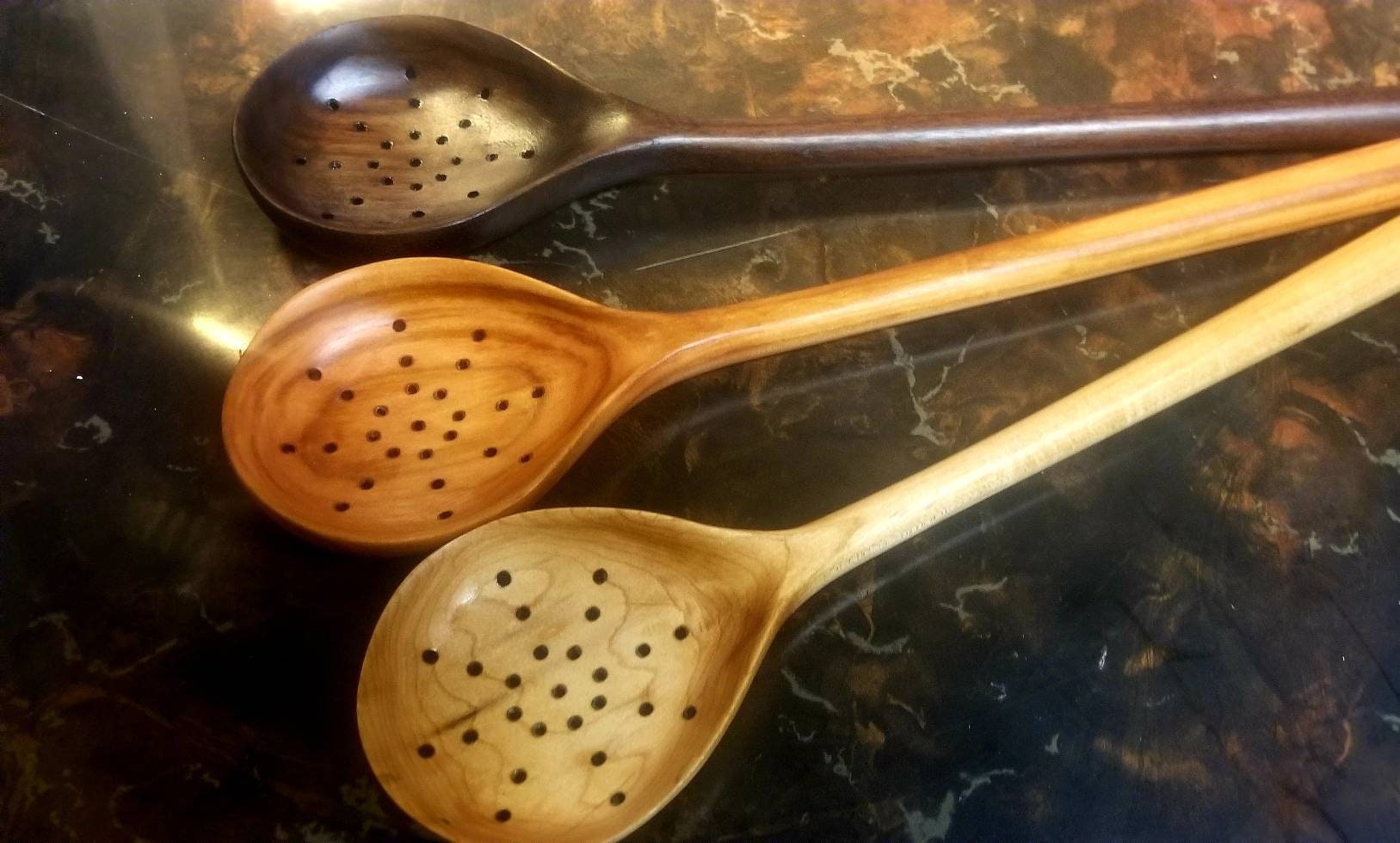 Ceramics Ladle Spoon Set of 2 Large Soup Ladle with Skimmer Slotted Spoons  Kitchen Ladles Hot Pot Strainer Spoons for Cooking Serving Stirring (Style
