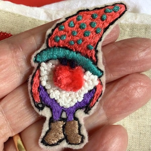Christmas Gnome Felt Brooch: Embroidered Patch DIY Gift (Instant Download)