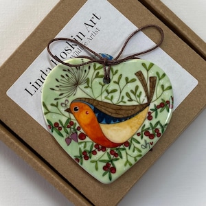 Robin & Winter Berries Heart: Ceramic Hanging Decoration, Garden Bird Lovers Art, Boxed for Gifting.