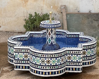 Round Mosaic Fountain For Garden, Floor Round Mosaic Fountain, Moroccan Water Fountain, Floor fountain Terrace Garden .