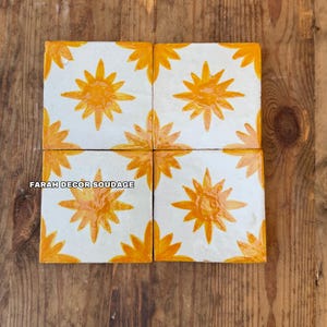 Carreaux de zellige marocains personnalisés - Carreaux de mosaïque en céramique faits main - Cuisine et salle de bain orange.