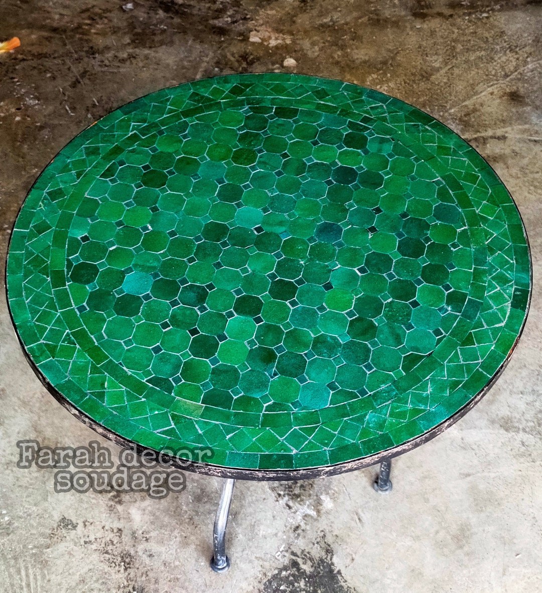 handmade-green-moroccan-mosaic-table-handcrafted-zellige-tile-art