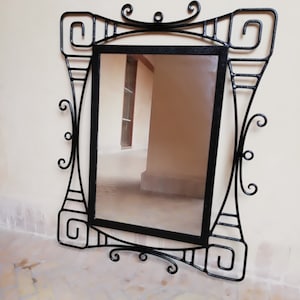 specchio in ferro battuto, specchio da parete in ferro battuto, grande specchio marocchino in ferro battuto, specchio marocchino fatto a mano, specchio decorativo