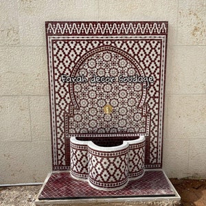 Mosaic Fountain , Red & White Garden Moroccan Mosaic fountain , Watter mosaic fountain For Garden and Indoor .