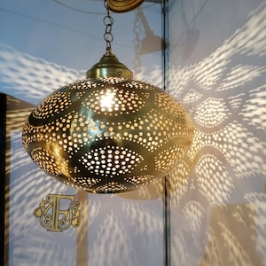 Handmade Moroccan Brass Pendant Light: Intricate Vine Design