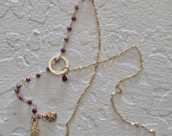 Violet quartz lariat gold necklace; GF, Charms