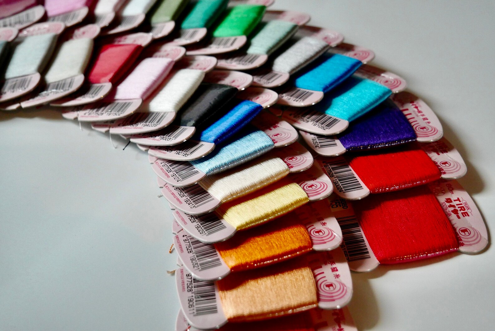 100 Pure Silk Hand Sewing Thread 40m or 80m 47 Etsy