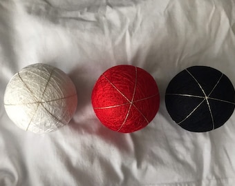 6, 8, 10 Guidelines , Base of japanese temari ball choose from 3 colors , black , red and white