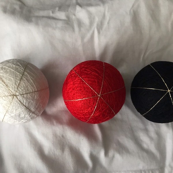 6, 8, 10 Guidelines , Base of japanese temari ball choose from 3 colors , black , red and white