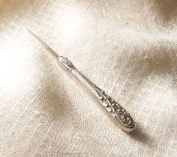 Tapered Awl with Ergonomic Design ,Anano Paul Boniru series-Suzuran, lily of the valley,nosaku,thin