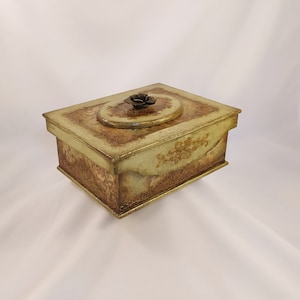 Handgemachte Schmuckschatulle/Schmuckaufbewahrung/besonderer Artikel für Geschenk/handgemachte/dekorative Box mit Konturliniendetails