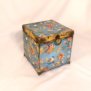 Floral Chinese box/jewelry box/storage box/decoupage technique