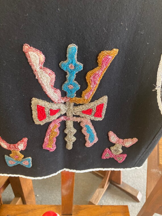 Native American beaded vest - image 8