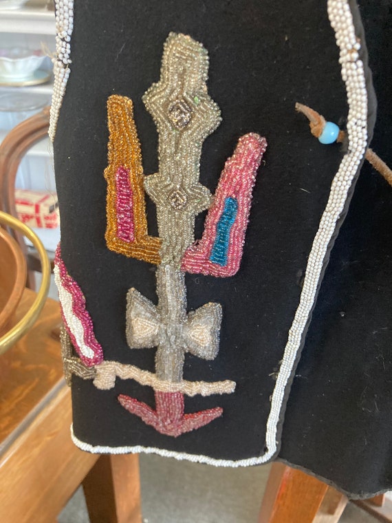 Native American beaded vest - image 3