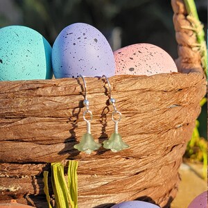 Alice In Wonderland Flower Earrings