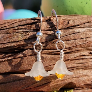 Alice in Wonderland Flower Earrings