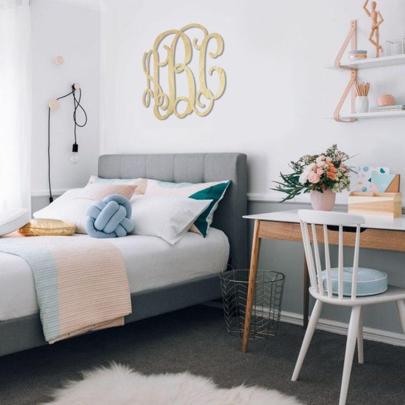 Decoración del dormitorio MADERA MONOGRAM pared colgante | Etsy