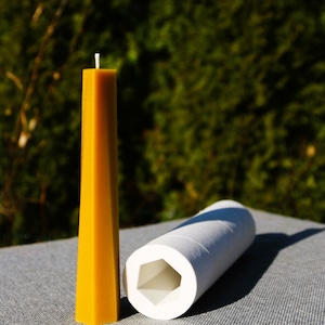 Polyfusion Candle Mold – Flame Shape – 20 cm Silicone Mold for Beeswax Candle Production