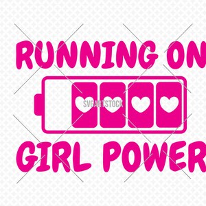 Läuft mit Frauen Power - lustige svg - Vektorgrafik, digitale Clipart, T-Shirt-Design, Sofort-Download (svg, dxf, jpeg, png).