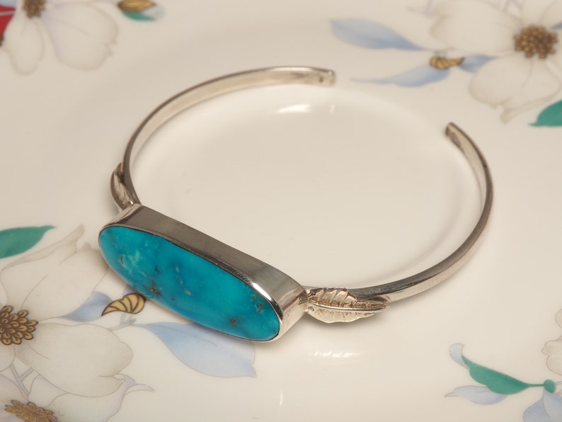 Kingman Turquoise Sterling Silver Cuff