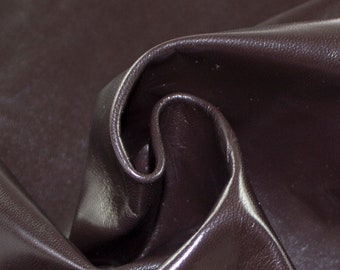 Black Lambskin Nappa Leather Hide: Italian Sheep Leather for Crafts