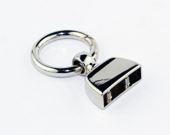Brelok metalowy, osprzęt do breloczka, średnica wewnętrzna 22 mm.