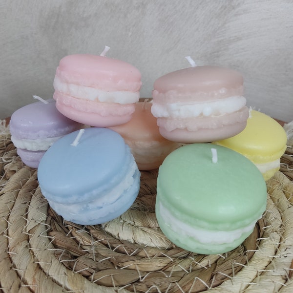 Decorative candle - macaroons