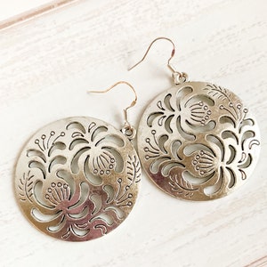 Flower Statement Earrings, Flower Earrings,Silver Floral Statement Earrings, Boho Earrings, Floral Earrings, Big Flower Earrings, SEDONA