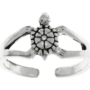 Turtle Sterling Silver Adjustable Toe Ring | Jewelry Trends