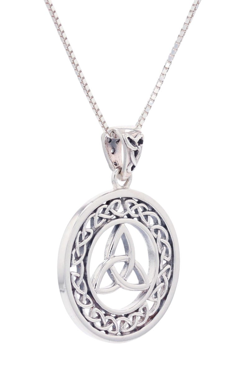 Jewelry Trends Sterling Silver Celtic Border Trinity Knot Round Pendant ...