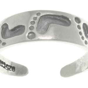 Footprints In The Sand Adjustable Sterling Silver Toe Ring | Jewelry Trends