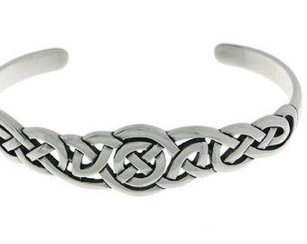 Jewelry Trends Sterling Silver Celtic Round Knot Bangle Bracelet