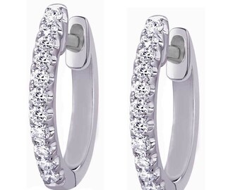 Martini Orecchini A Perno In Moissanite 0.6 Ct: Oro Bianco 14k, Diamanti Creati In Laboratorio (Colore D, Purezza VVS1) - 2