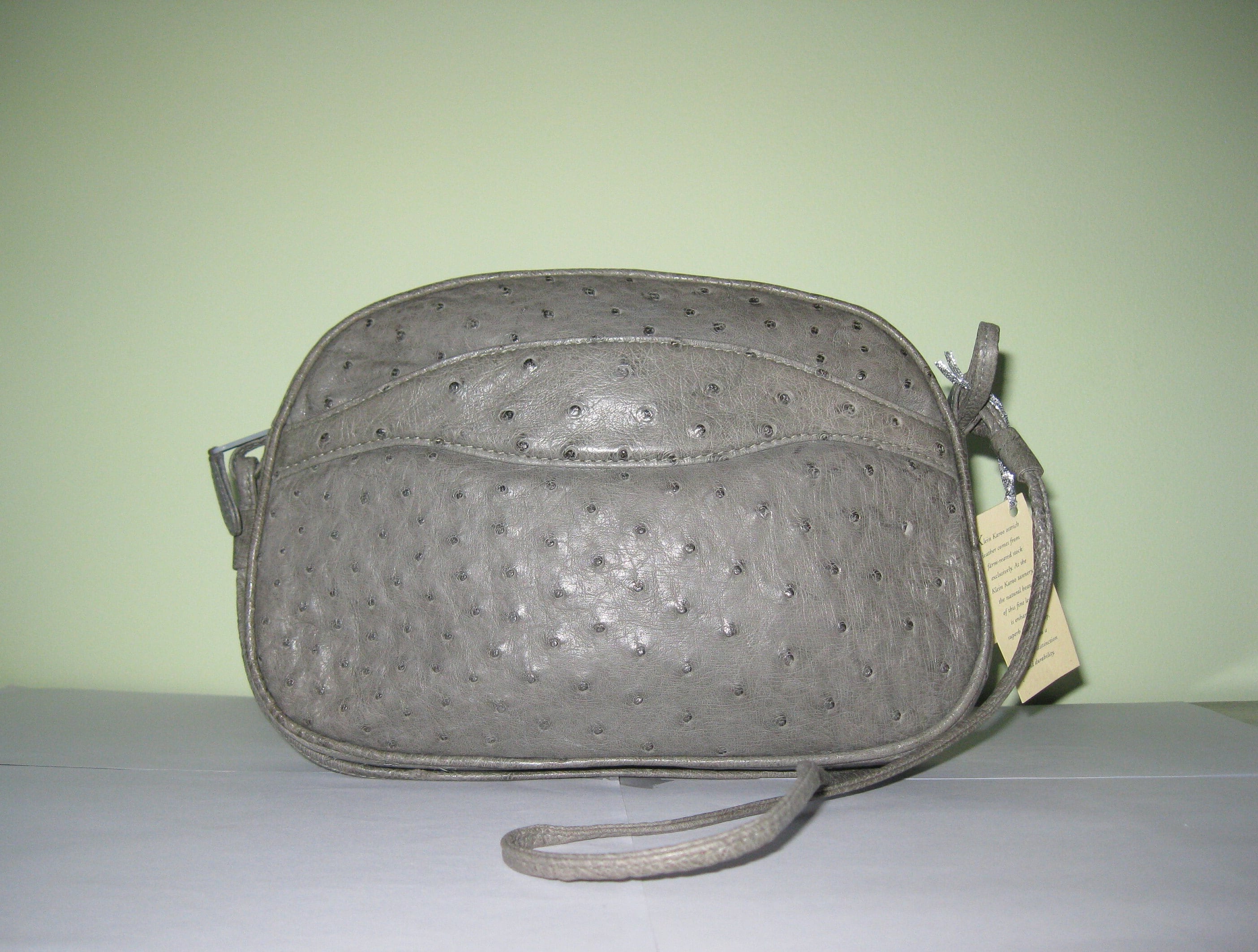 Vintage 1950s Brown Ostrich Leather Handbag by Riviera Bag. 