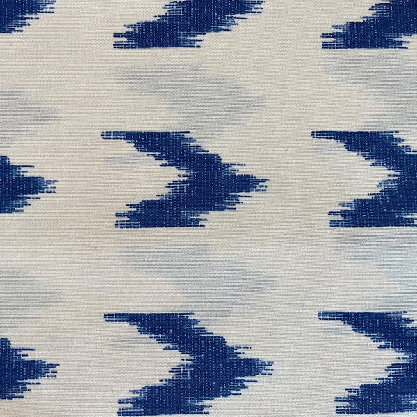 Meterware Telas de Lengua “Arrow Pattern” azul índigo-blanco 2.80 mtr. amplia telas mallorquinas Telas marítimas, fundas de cojines, telas para cortinas