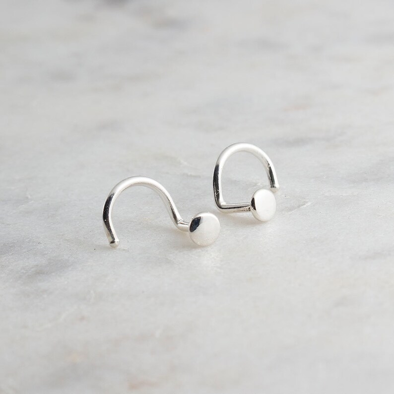 Twist Screw 20ga Silver Stud Ring Nose jewelry Shiny Silver Nose Piercing Nostril Hoop Piercing 20 gauge Nose Ring Shiny 3mm disc