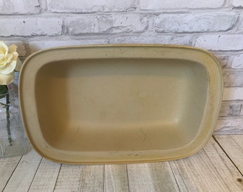 pampered chef casserole dish with lid