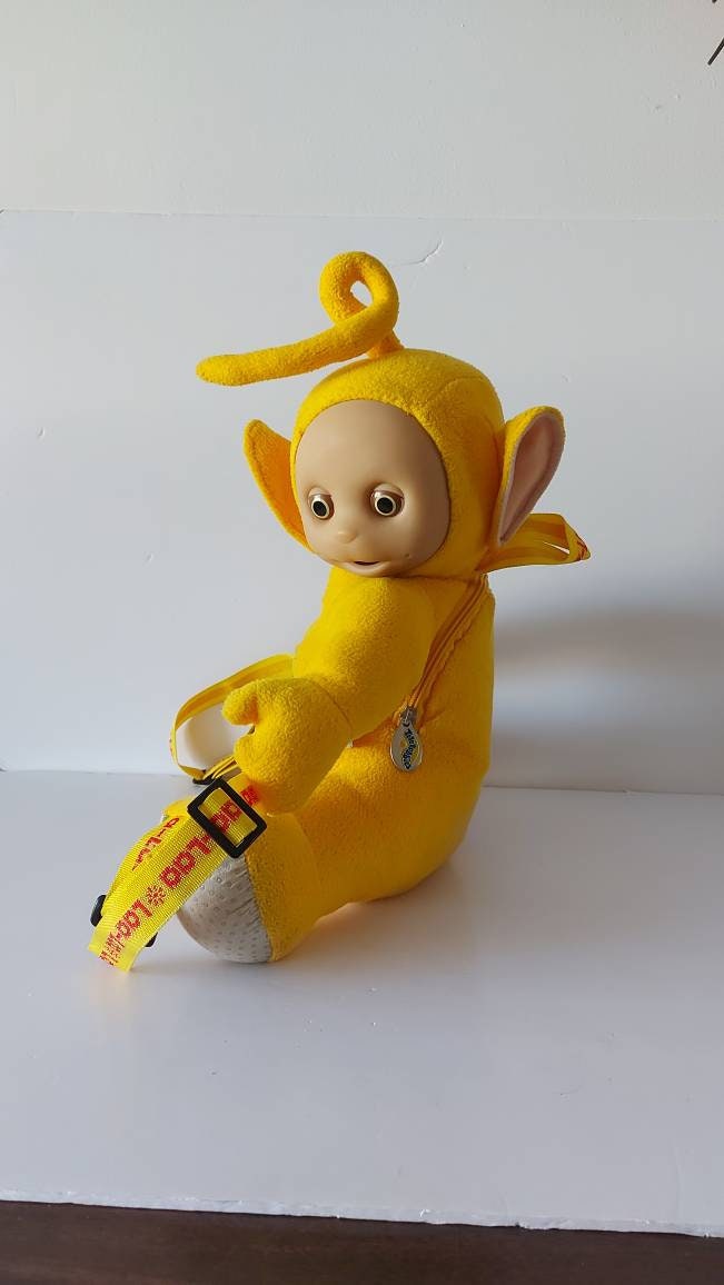 Mochila de felpa vintage Teletubbies Personaje Laa Laa excelente