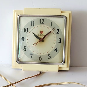 Telechron 1945 wall clock